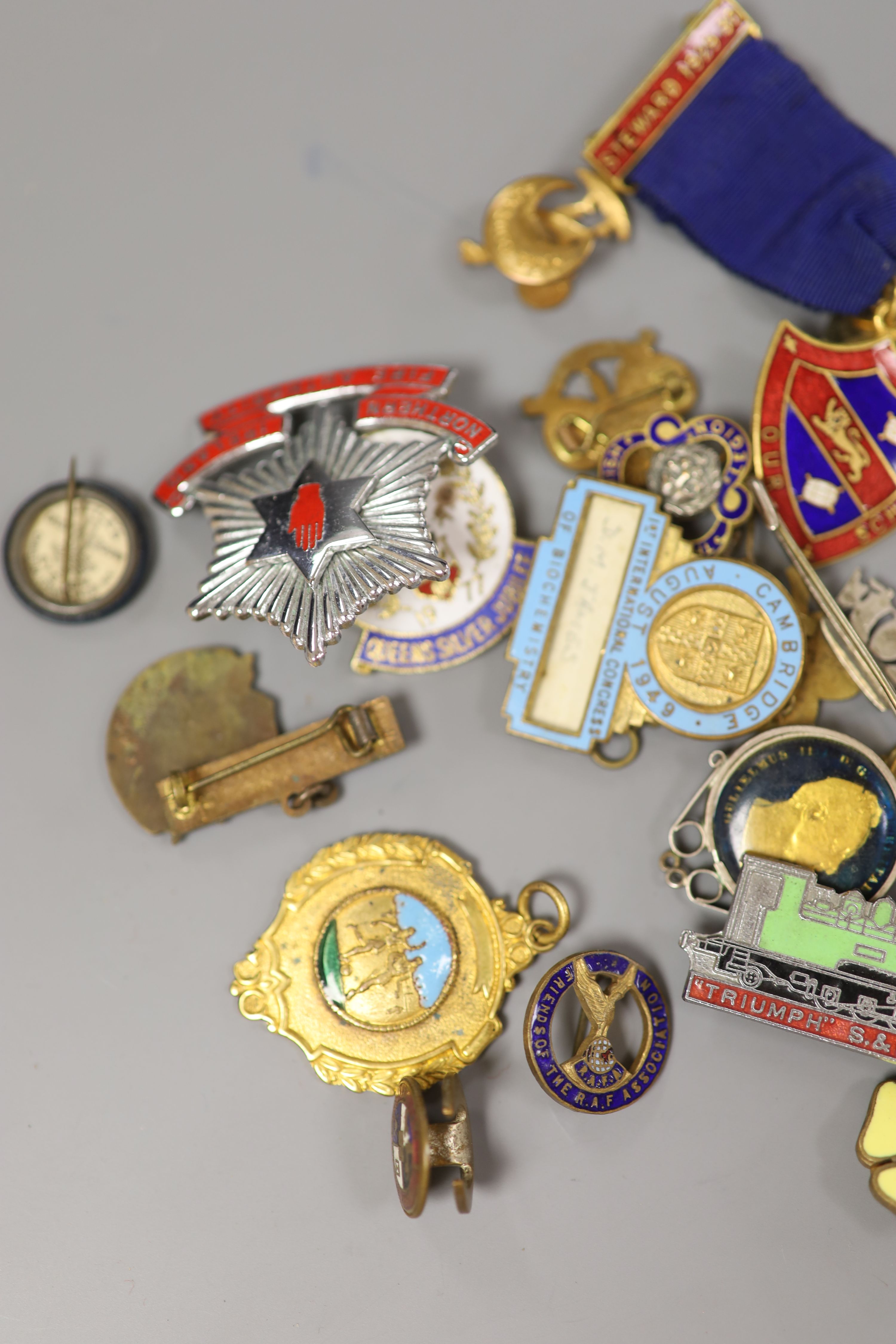 A quantity of badges